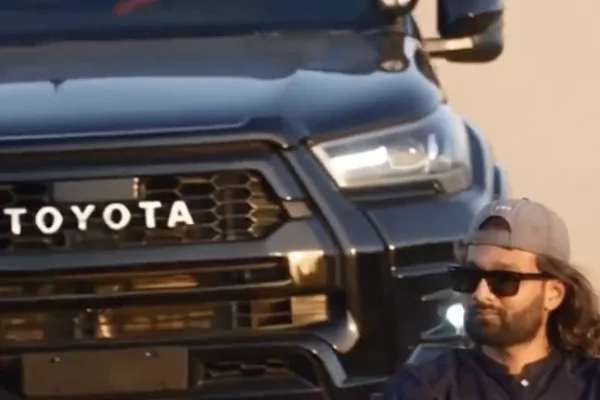 Car Stunt Flying AI Video Prompt 2026